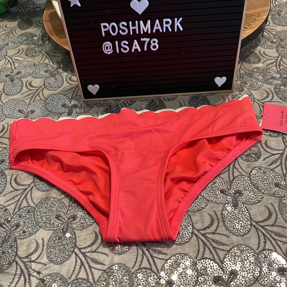 Kate Spade New York Scallop Wave Hipster Bikini Bottom. - Picture 5 of 9